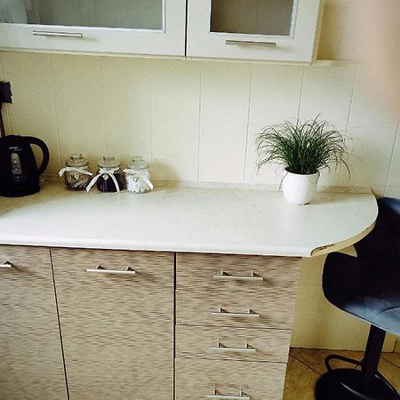 Apartament Sweet Dreams Lägenhet Sanok Exteriör bild