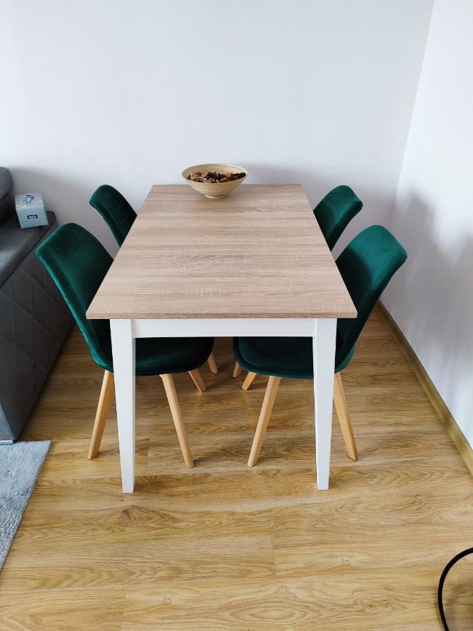 Apartament Sweet Dreams Lägenhet Sanok Exteriör bild